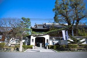 法住寺、竜宮門。